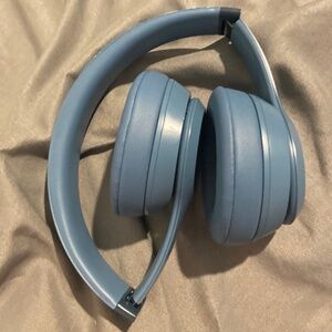 Blue beats
